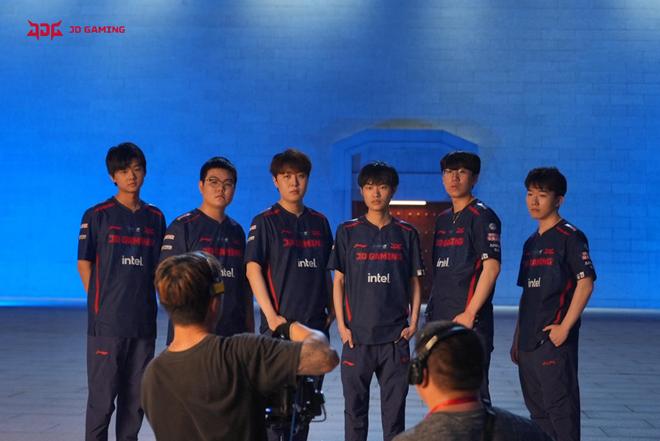 的专属礼遇 的专属礼遇