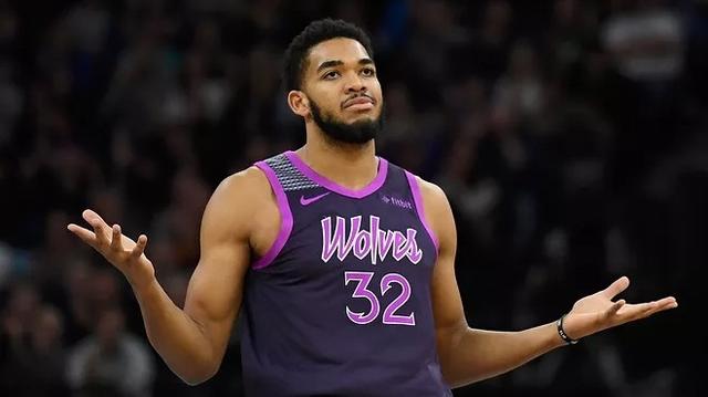 而由于两队 而由于两队